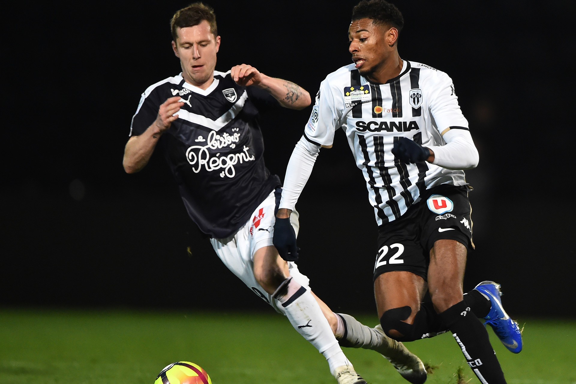 钢质防爆窗(抗爆窗)